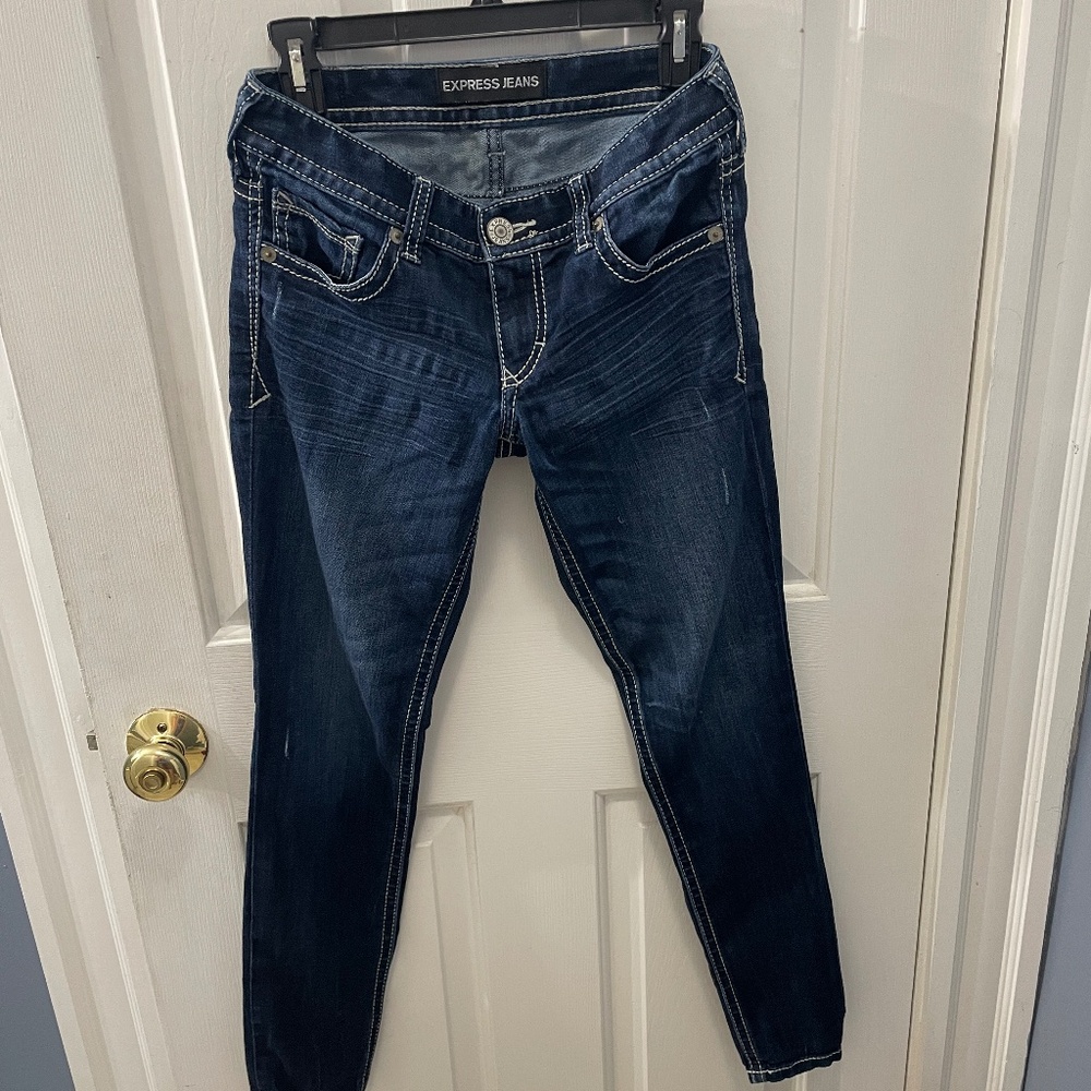 Express Stella Low Rise Jeans, size 2